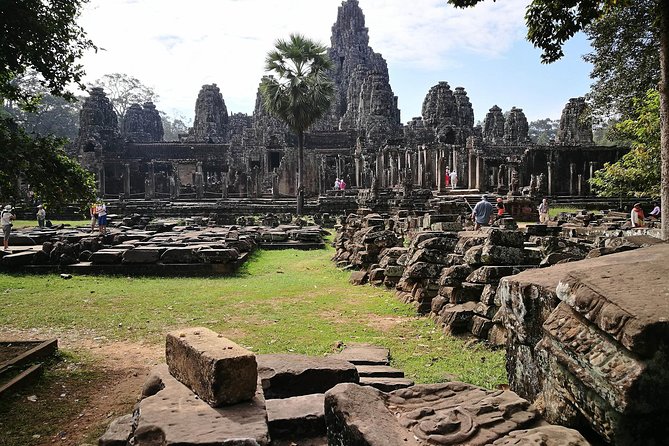 1-Day Amazing Angkor Wat Tour with Sunset & All Interesting Major Temples - Baphuon, Phimeanakas, and the royal center