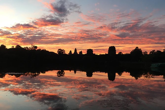 1 Day Discover Angkor Wat Sunrise Private Tour - What the private format adds