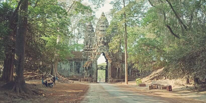 1-Day private Angkor Temple Tour from Siem Reap - Baphuon, Phimeanakas, and Angkor Thom’s royal terraces