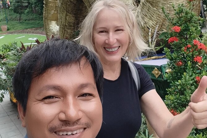 10 Stop Phnom Penh Tour by Tuk-Tuk, includes S21 & Killing Fields - Independence Monument and Phnom Penh’s park strip
