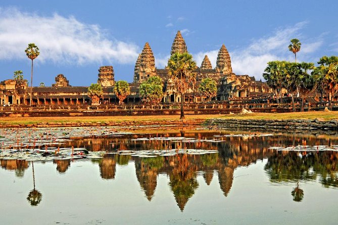 2-Day 'Angkor & Village' Tour - Banteay Srei’s small-scale carving