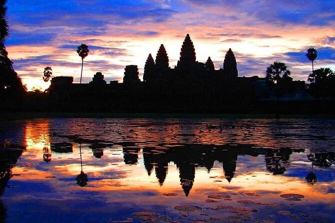 2-Day Private Tour in Angkor Wat Grand Circuit - Day one: Angkor Thom and the faces of Bayon