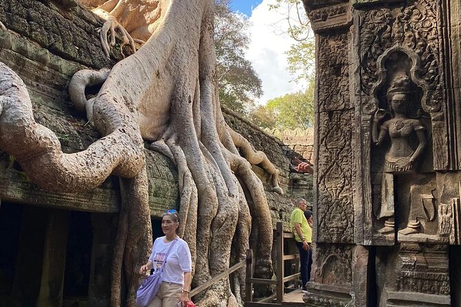 2 Day Small Group Guided Tour Siem Reap Province - Pickup, timing, and the small-group setup
