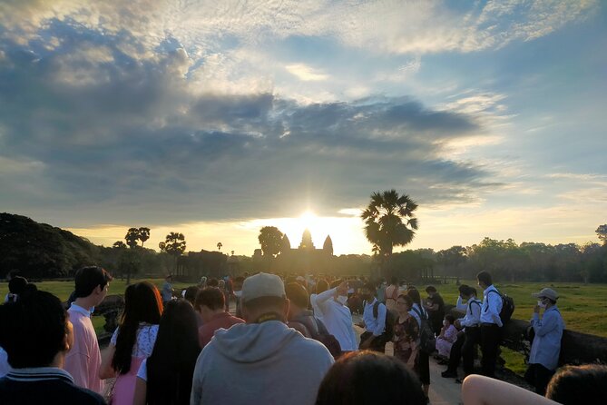 2-Day tour with sunrise - What the $135 price really covers
