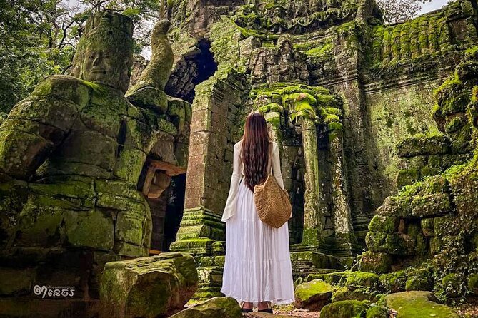 2 Days Guided Historical Tour in Angkor - Guides, group size, and the human side of the tour