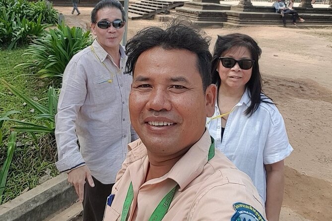 2-Days in temples and other areas - Banteay Srei and the finest small carvings