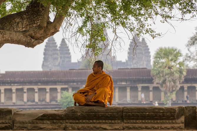 3-Day Angkor Wat & All Interesting Major Temples & Kulen Mount Waterfall - Banteay Srei, Banteay Samre, and Pre Rup
