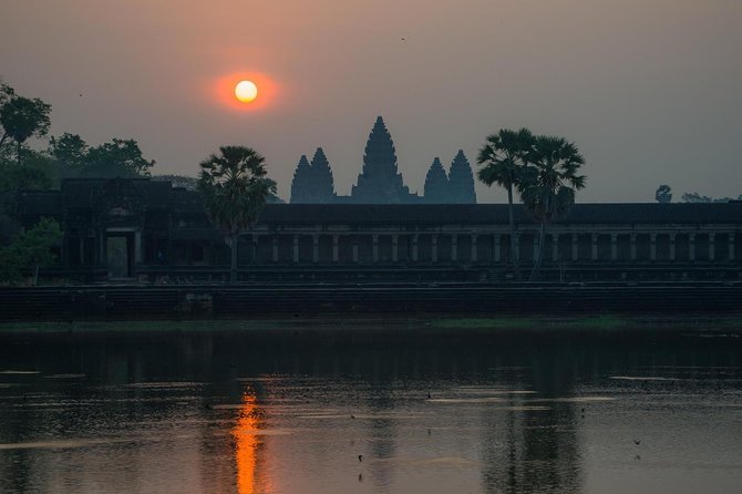 3-Day Angkor Wat & All Interesting Major Temples & Kulen Mount Waterfall - Artisans Angkor and Siem Reap’s Old Market