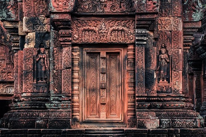 3-Day Angkor Wat & All Interesting Major Temples & Kulen Mount Waterfall - Phnom Bakheng sunset and the limits of a full first day