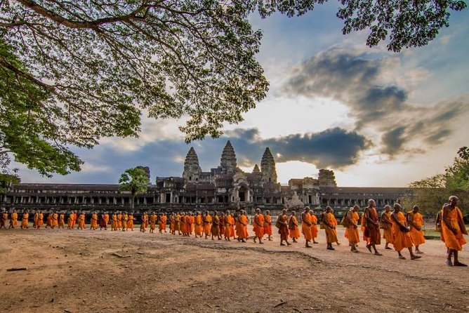3-Day Angkor Wat with All Interesting Major Temples, Banteay Srei & Beng Mealea - Day three: Beng Mealea and the Roulous beginnings