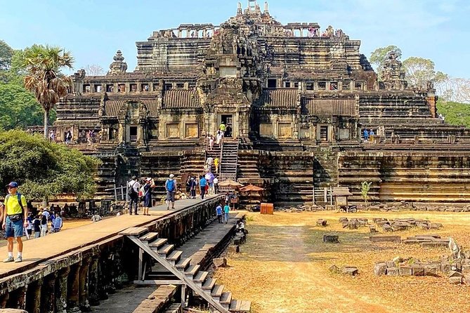 3-Day Tour (The Historical of Khmer Empire) - Day 2: Angkor Wat, jungle ruins, and the first Khmer capital