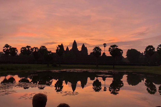 3 Days Siem Reap Explorer - Small Group - Day two: Angkor Wat before dawn