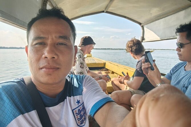 4 hours taking tuk tuk to see Mekong dolphins and countryside - Kampi village and the freshwater dolphin boat