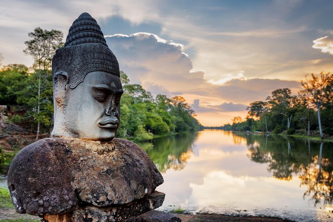 7-must See Temples in Angkor Park (Private Guided Tour) - Banteay Srei and its pink sandstone carvings