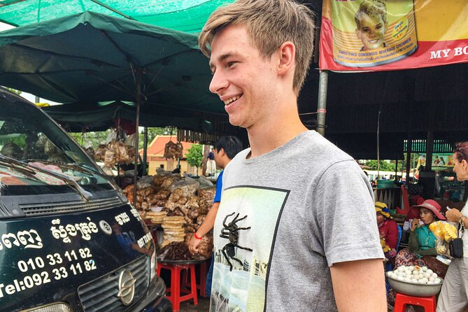 A day Trip Sightseeing Phnom Penh - Siem Reap - Private English Speaking Driver - What the private vehicle adds