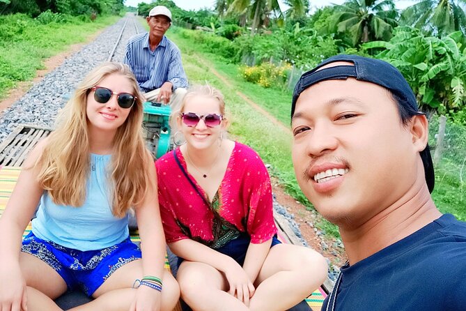 Afternoon Tour BambooTrain & Bat Cave - A 1 p.m. start for Battambang’s countryside