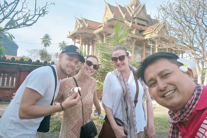 AfternoonTour.Bamboo train.killing cave with Secret bat cave - Learning how a village mushroom farm works