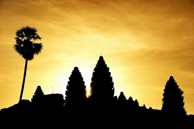 Angkor 2-Day Sunset & Sunrise Small-Group Tour - The guide can make or break Angkor