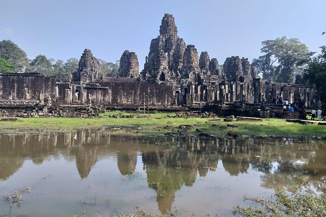 Angkor Discovery 2-Days Of Private Tour - Angkor Thom links grand gates with Bayon faces
