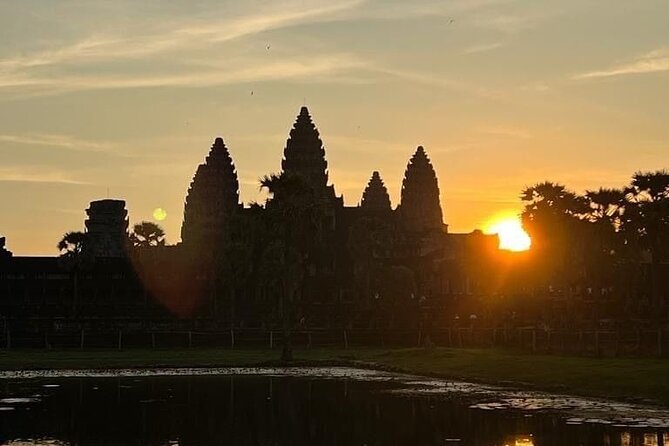 Angkor Full Day Tour All The Main Temples - Two hours at Angkor Wat