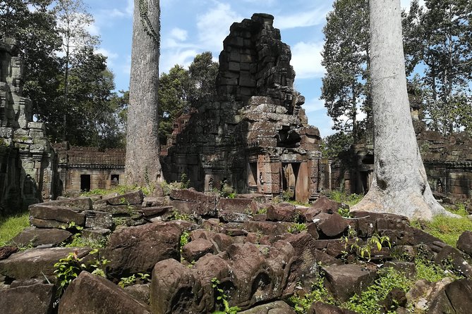 Angkor Grand Circuit Temples Tour - Pre Rup brings the route to a strong final temple