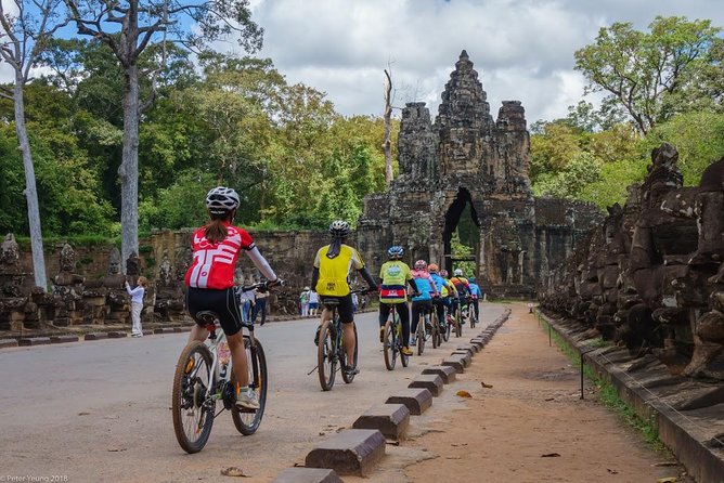 Angkor Region & Rainforest Bike Tour - Angkor Thom’s gates and the climb to Prasat Chrung