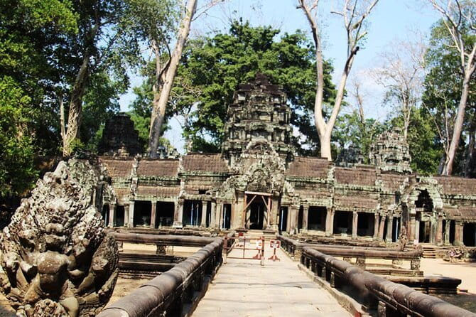 Angkor Sunrise Adventure Private Tour - Angkor Wat before breakfast