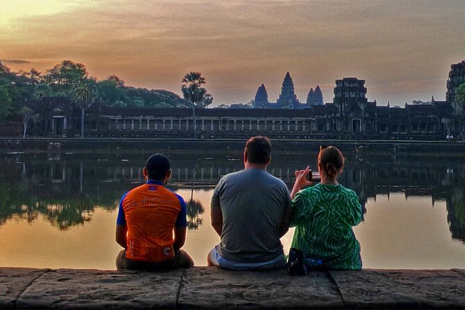 Angkor Sunrise Bike Tour - Breakfast & Lunch included - Key points to know before booking