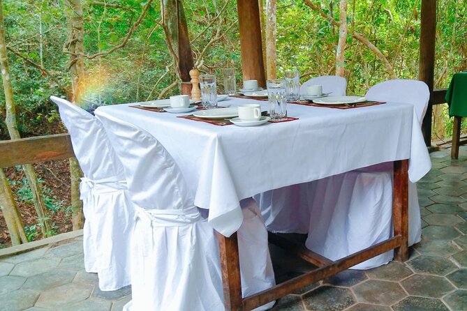 Angkor Sunrise Bike Tour - Breakfast & Lunch included - A quiet temple and time to slow down