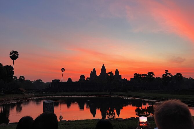 Angkor Sunrise Bike Tour with Lunch Included - Why the 4:30 am start is worth considering