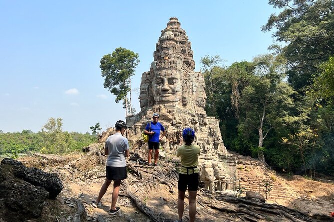 Angkor Sunrise Bike Tour with Lunch Included - Angkor Thom and the Victory Gate