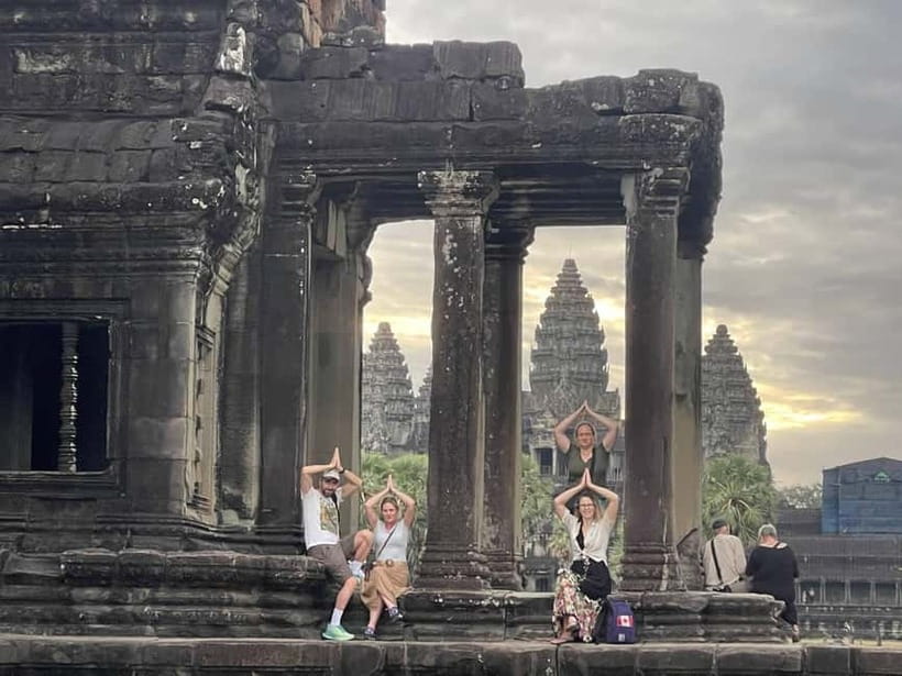 Angkor Sunrise or Sunset Tour (includes breakfast or lunch) - Getting back to Siem Reap by early afternoon