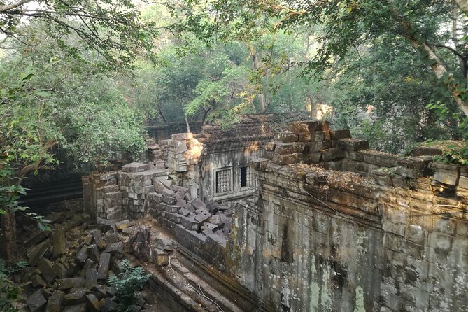 Angkor Temples Highlights: 2-Day Private Tour with Sunrise - Ta Som and East Mebon slow the pace