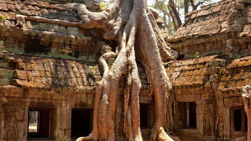 Angkor Wat: 2-Day Sunrise and Floating Village Tour - Key Points at a Glance
