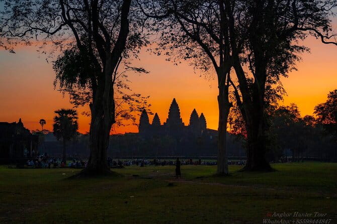 Angkor Wat 2 Days and a Half Temples & Tonle Sap-Small Group Tour - Neak Pean and atmospheric Preah Khan