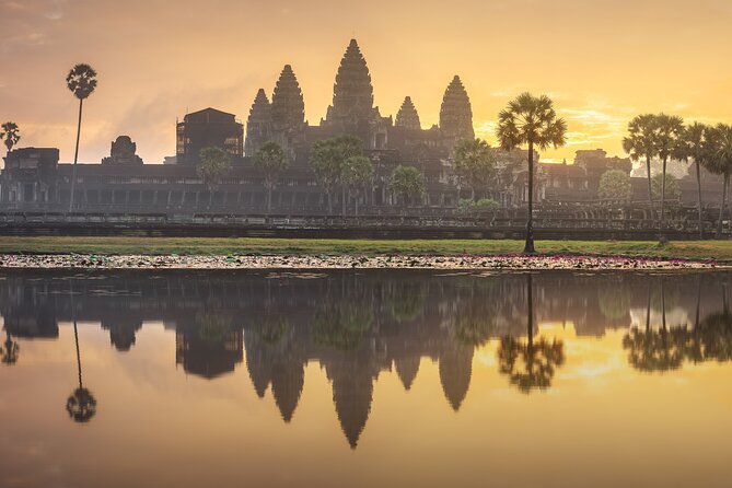 Angkor Wat at Sunrise - Temple rules and practical preparation