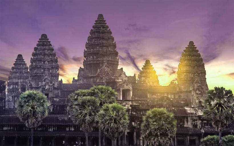 Angkor Wat: Full-Day Guided Sunset Tour - Bayon and the faces of Angkor Thom