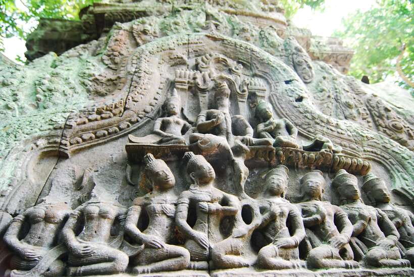 Angkor Wat Full-Day Private Tour with Sunrise - What private really adds for two people