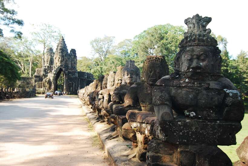 Angkor Wat Full-Day Private Tour with Sunset - What the $107 price really covers