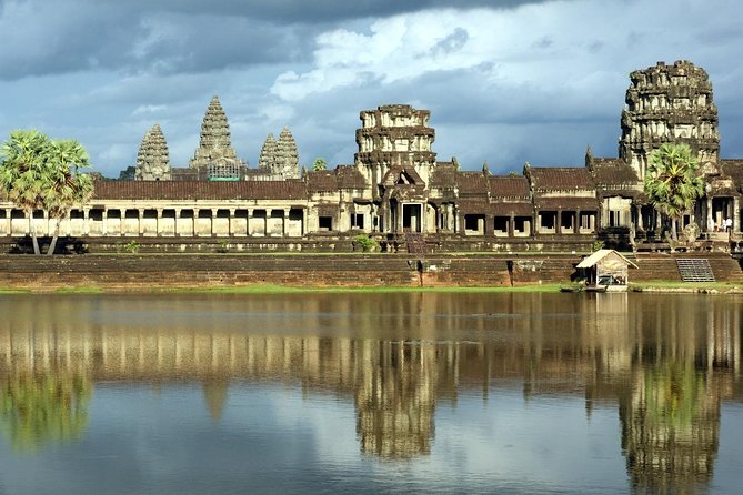 Angkor Wat plus Balloon Ride with Khmer Lunch - Starting with Angkor Wat and its carved stories