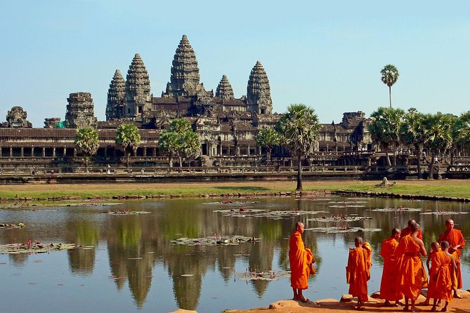 Angkor Wat Private Day Tour from Siem Reap - Angkor Wat: scale, symmetry, and the long carved galleries