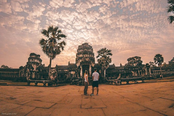 Angkor Wat Private Day Tour from Siem Reap - Timing, clothing, and comfort tips