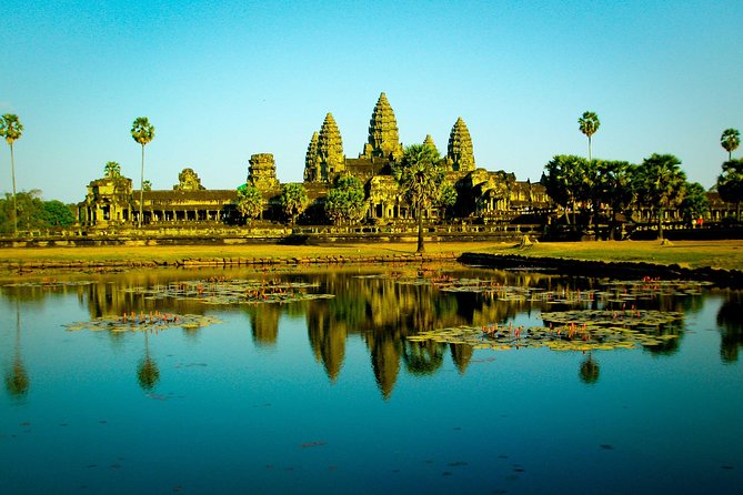 Angkor Wat Private Tour with English Speaking Driver, NO guide - A simple $13 price, with one large extra cost