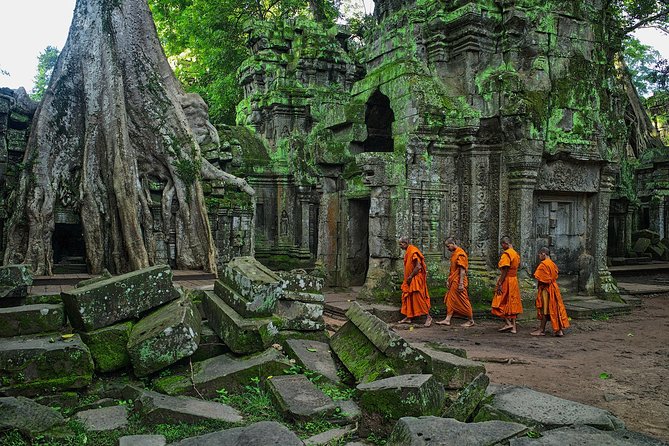 Angkor Wat Private Tour with English Speaking Driver, NO guide - Angkor Wat: give the first temple the most time