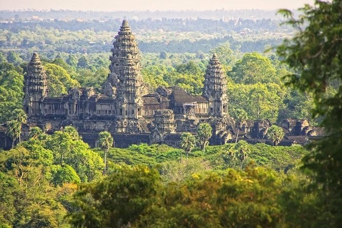 Angkor Wat Small-Group Exploration with Expert Guide - The guide makes the biggest difference