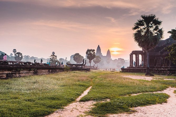 Angkor Wat Small-Group Sunrise Tour from Siem Reap - Why the sunrise departure is worth the lost sleep