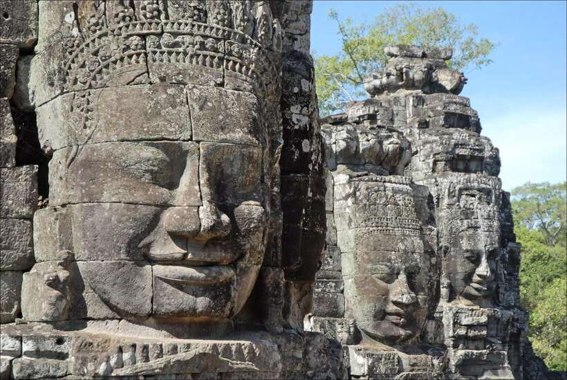 Angkor Wat: Small-Group Tour with Balloon Ride and Lunch - Crossing Angkor Thom through the South Gate