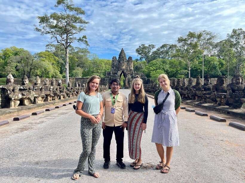 Angkor Wat Sunrise, Banteay Srei, Bayon & Ta Prohm Temple - Bayon’s smiling faces in the center of Angkor Thom