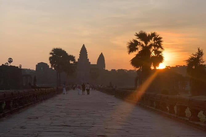 Angkor Wat Sunrise by Tuk Tuk – Personalized Private Tour - What the private format really changes