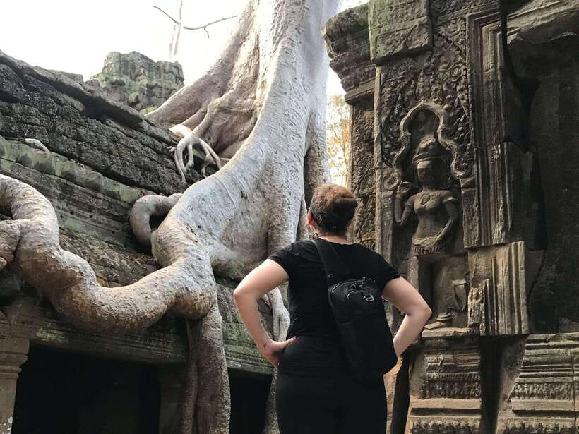 Angkor Wat Sunrise by Vintage Jeep – Private Tour - Why the vintage Jeep changes the morning